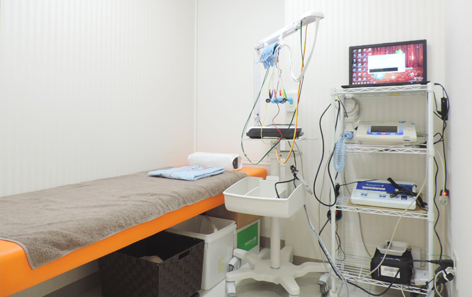 診療ベッド